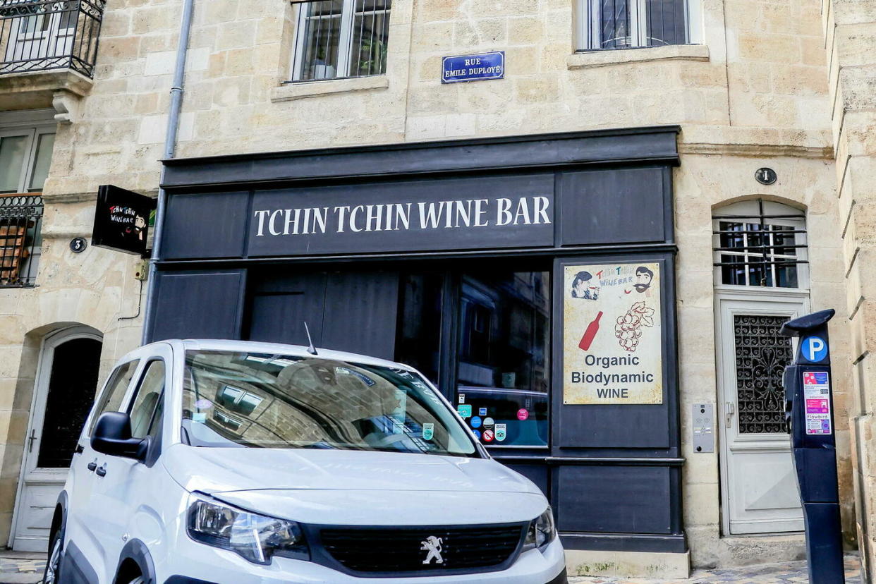 Après avoir été cliente du Tchin Tchin Wine Bar, une jeune femme de 32 ans était morte des suites d'une intoxication au botulisme à Vincennes (Val-de-Marne).  - Credit:GUILLAUME BONNAUD / MAXPPP / PHOTOPQR/SUD OUEST/MAXPPP