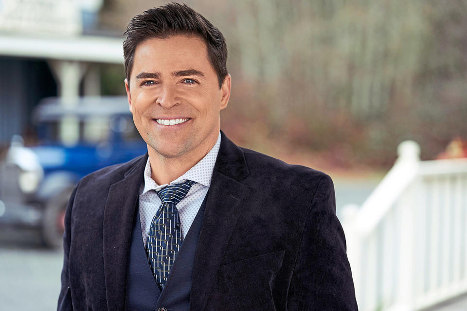 Kavan Smith as Leland Coulter