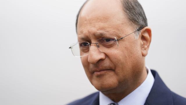 Shailesh Vara denies asking whether he needed a passport to go to  Londonderry