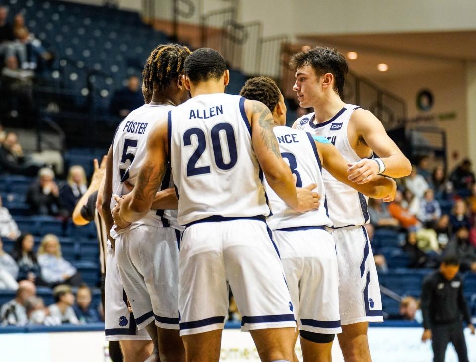 Monmouth looks to win its fourth straight when it takes on Stony Brook Wednesday night on Long Island.