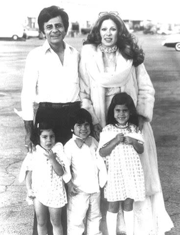 <p>Courtesy of Kerri Kasem</p> Casey Kasem with First Wife Linda, and Kids Kerri, Mike and Julie