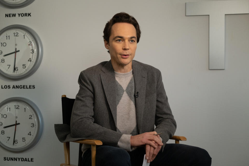 Jim Parsons stars as Michael Ausiello in SPOILER ALER<span class="copyright">Linda Källérus / © 2022 FOCUS FEATURES LLC.</span>