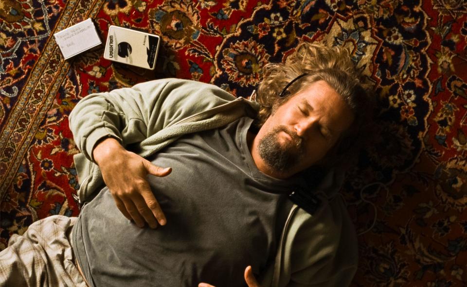USA. Jeff Bridges in a scene from the (C) Gramercy Pictures movie : The Big Lebowski (1998). PLOT:  Ultimate L.A. slacker Jeff 