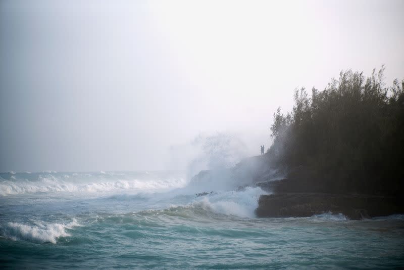 Hurricane Teddy approaches Bermuda