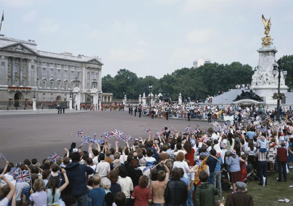 Outside the Palace