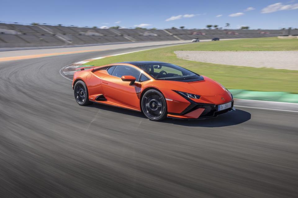 2023 Lamborghini Huracán Tecnica - Photos From Every Angle