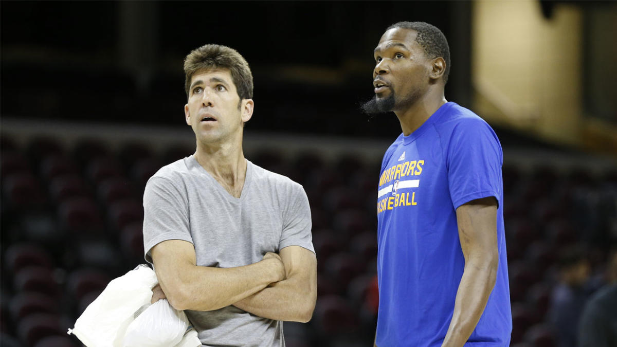 Kevin Durant calls Bob Myers from Monaco on stepping down as