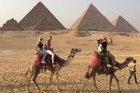 They stopped off to see the famous pyramids.