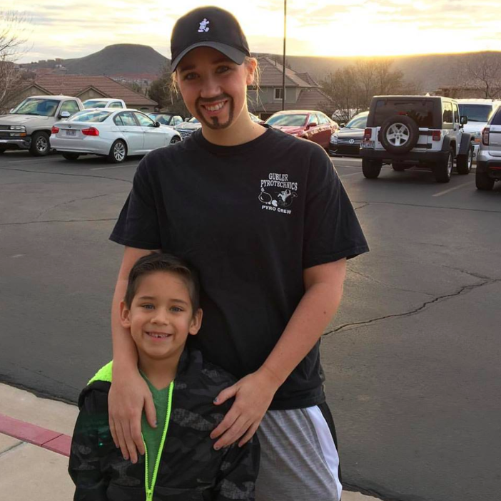 Single mum Whitney Kittrell dressed as a man for her son's 'Dads and Donuts' day at school [Photo: Facebook/WhitneyKittrell]