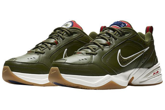 Nike Air Monarch IV "Weekend Campout"