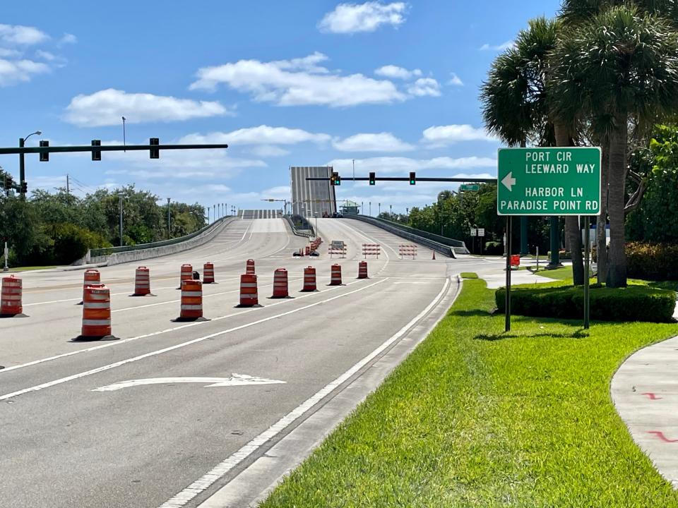 The eastbound lanes on the Donald Ross bridge in Juno Beach are closed for upgrades from April 17, 2024, to April 27, 2024.