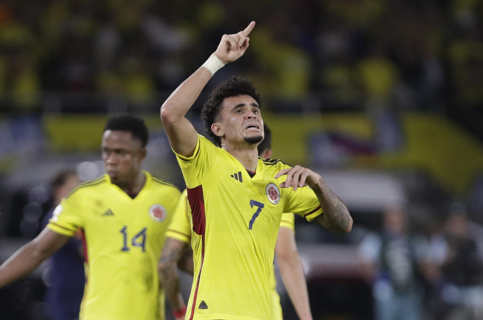 Colombia's Luis Diaz celebrates scoring his side's second goal against Brazil during a qualifying soccer match for the FIFA World Cup 2026 at Roberto Melendez stadium in Barranquilla, Colombia, Thursday, Nov. 16, 2023. (AP Photo/Ivan Valencia)
