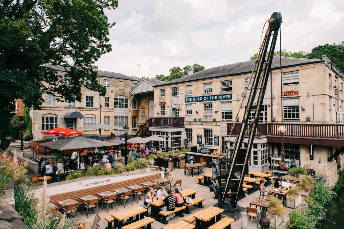 Head of the River is a great place to enjoy a drink and while away the day (Head of the River)