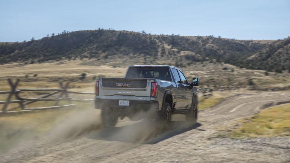 2024 gmc sierra 2500hd at4x and at4x aev