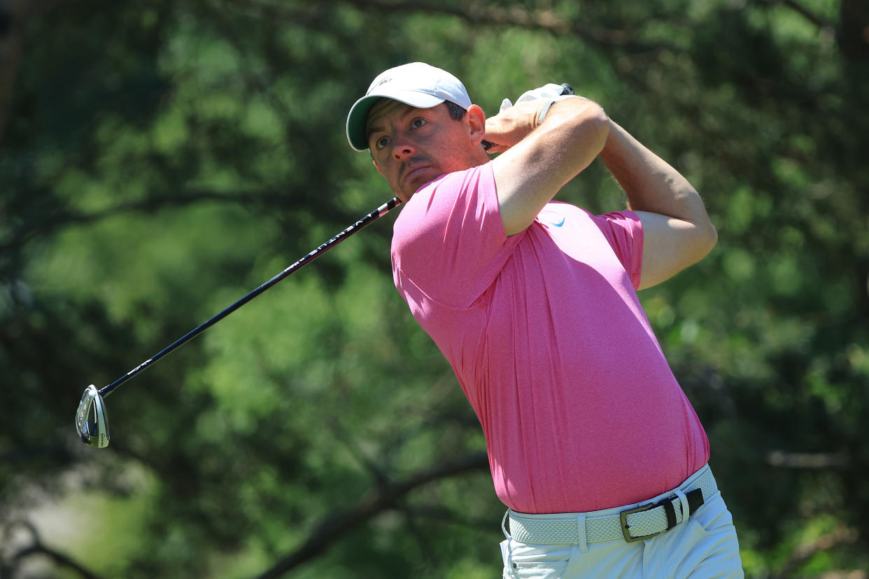 DUBLIN, OHIO - JUNE 05: Rory McIlroy of Northern Ireland plays his shot from the second tee during the final round of the Memorial Tournament presented by Workday at Muirfield Village Golf Club on June 05, 2022 in Dublin, Ohio. (Photo by Sam Greenwood/Getty Images)