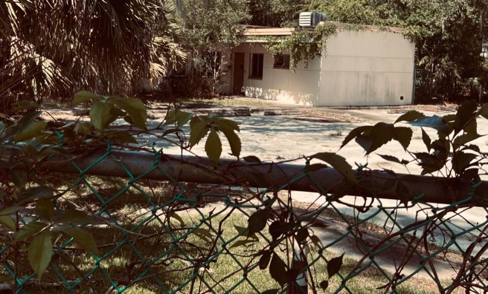 One of the decaying buildings between downtown Gainesville and Depot Park that is proposed to be redeveloped as the Power District.