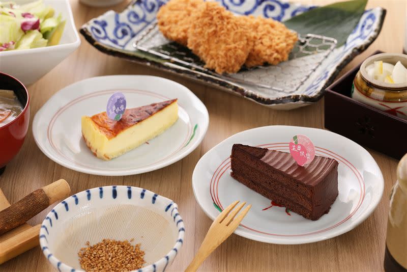 「2月壽星」出示身份證明，可免費獲贈「任選蛋糕」一份。（圖／業者提供）