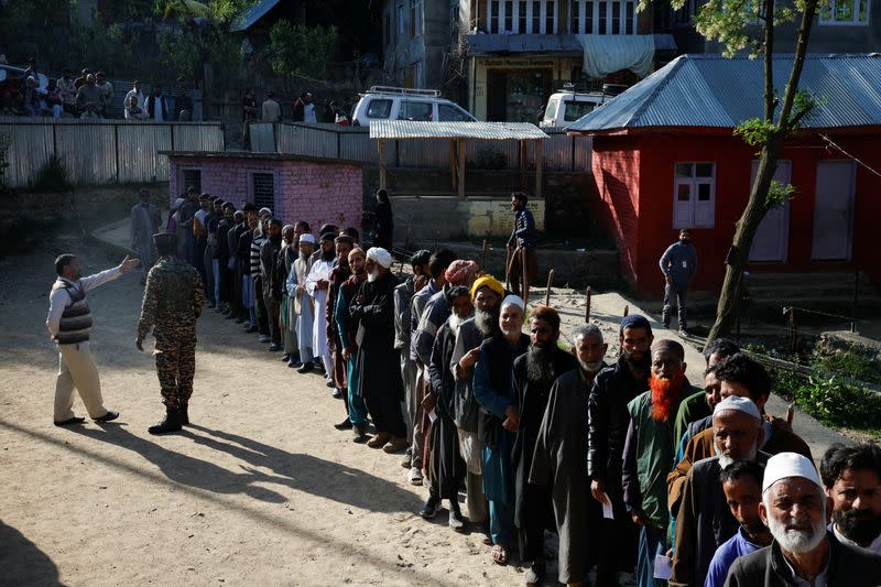 Sixth phase of general election, in south Kashmir's Anantnag district