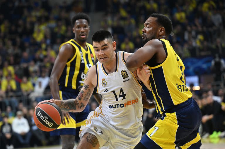 Gabriel Deck disfruta de un gran momento en Real Madrid, que quiere mantener su imbatibilidad ante Obradoiro