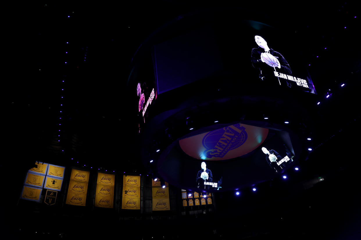LOS ANGELES, CALIFORNIA - JANUARY 17: A general view of the screen during a moment of silence for Golden State Warriors assistant coach Dejan Milojević prior to the game between the Los Angeles Lakers and the Dallas Mavericks at Crypto.com Arena on January 17, 2024 in Los Angeles, California. NOTE TO USER: User expressly acknowledges and agrees that, by downloading and or using this photograph, User is consenting to the terms and conditions of the Getty Images License Agreement. (Photo by Katelyn Mulcahy/Getty Images)