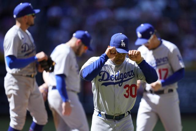 E6 - Lance Barrett Ejects Dodgers Catcher Austin Barnes After Ball-Strike  Calls in Loss to Arizona 