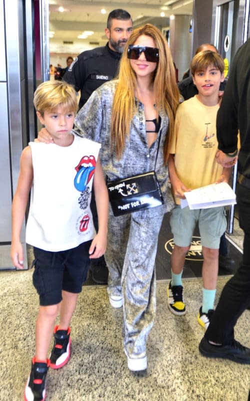  Shakira y sus hijos