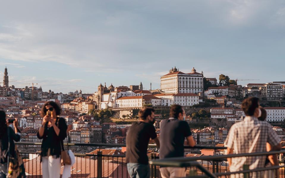 Wow's central square offers views of Porto's medieval coloured houses - HILODI/WOW