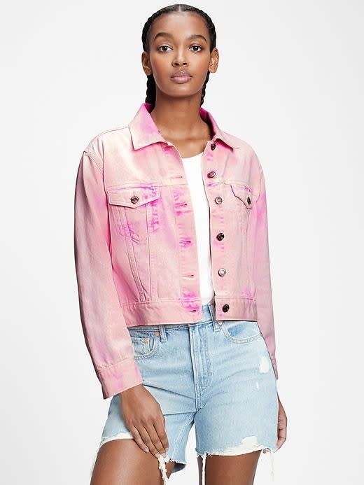 20) Relaxed Cropped Denim Icon Jacket