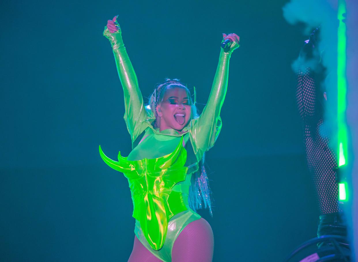 Christina Aguilera in neon outfit. (Adiam Yemane)