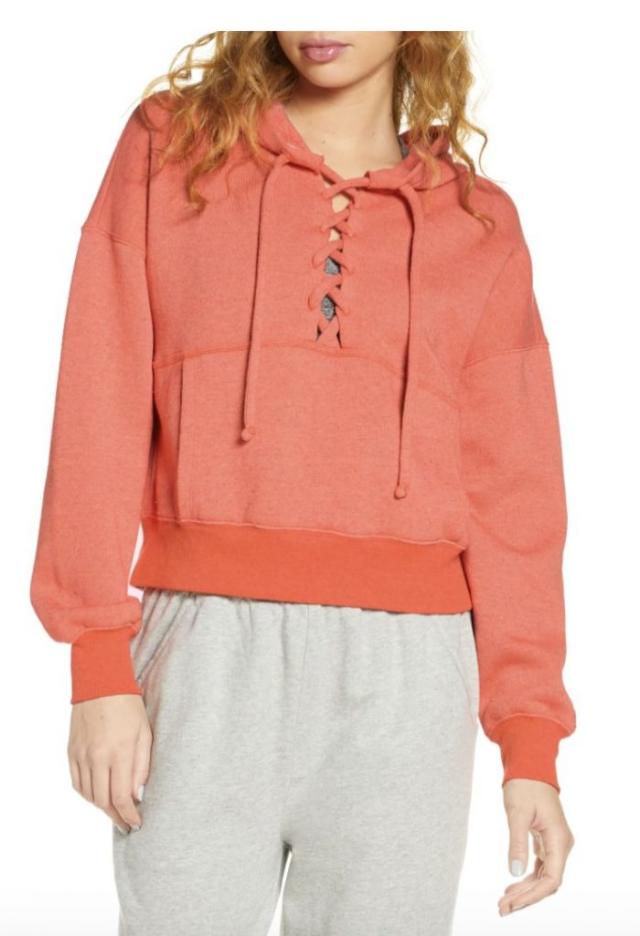 7 cozy loungewear styles perfect to wear for Valentine's night in