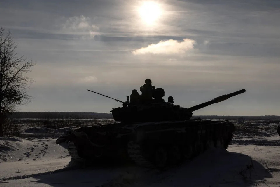 PHOTO: Ukrainian tank crew take part in a military training which focuses on fighting sabotage groups, in the Chernihiv region, on December 5, 2023, amid the Russian invasion of Ukraine. (Roman Pilipey/AFP via Getty Images)
