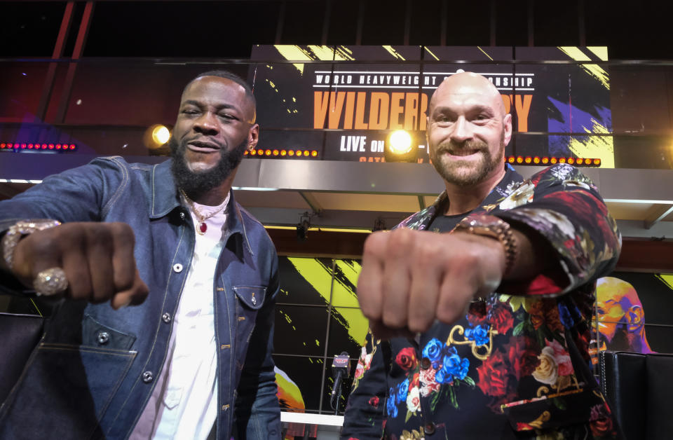 Boxers Deontay Wilder (L) and Tyson Fury (R) face-off during a press conference in Los Angeles, California on January 25, 2020, ahead of their re-match fight in Las Vegas on February 22. (Photo by RINGO CHIU / AFP) (Photo by RINGO CHIU/AFP via Getty Images)