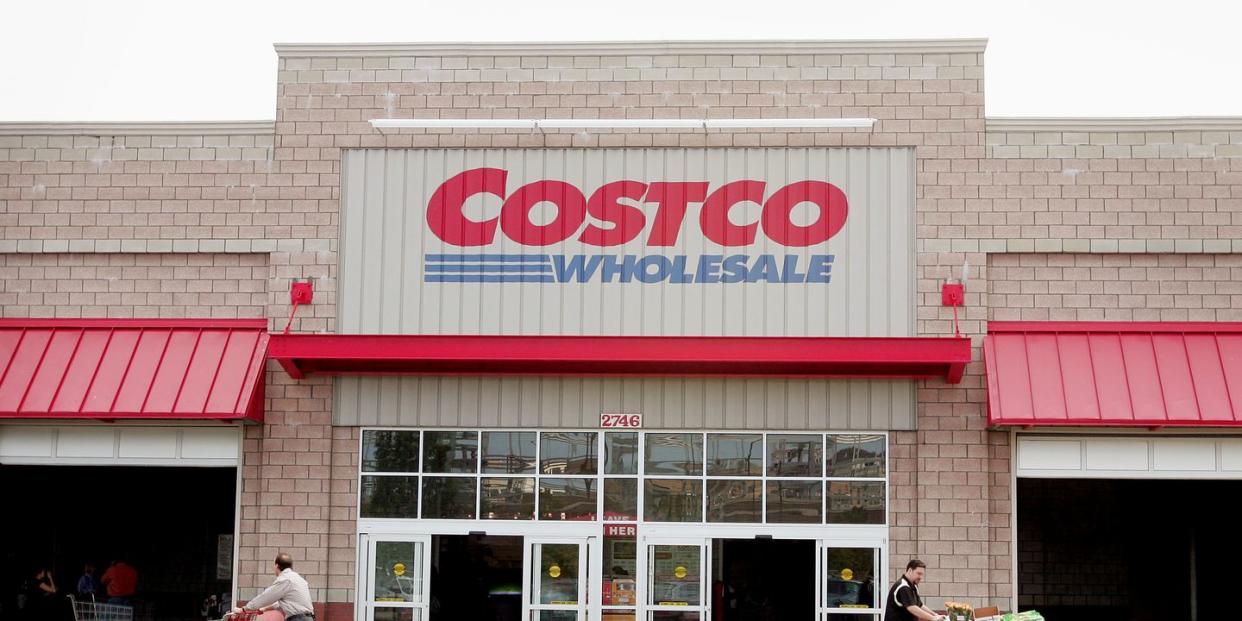 costco q3 profits rise six percent