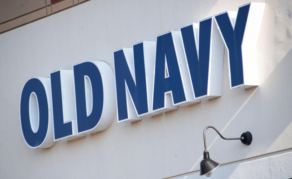 Old Navy clothing store in Queenstown, MD on July 26, 2019. (Photo: JIM WATSON / AFP/Getty Images)        
