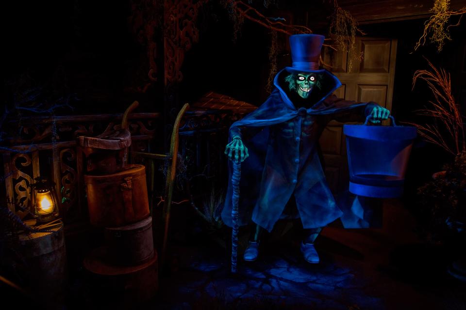 The Hatbox Ghost, a fan favorite at Disneyland, is coming to Disney World's Haunted Mansion in 2023.