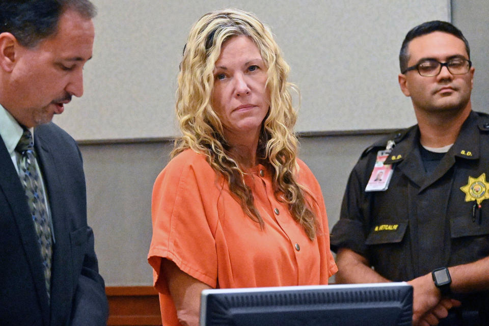 Lori Is Extradited — and Her Bail Won’t Be Reduced