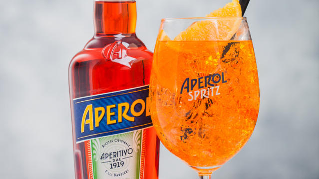 Boozy Aperol Spritz - DIVERSE DINNERS