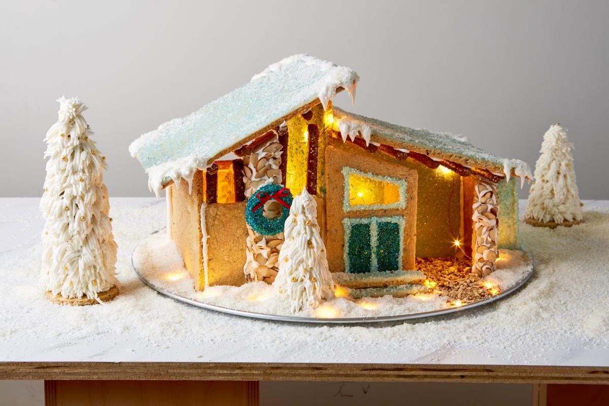 This Mid Century Modern Gingerbread House Is The Pandemic Christmas   D4a4a33cc5860c808ad0f4aca20217aa