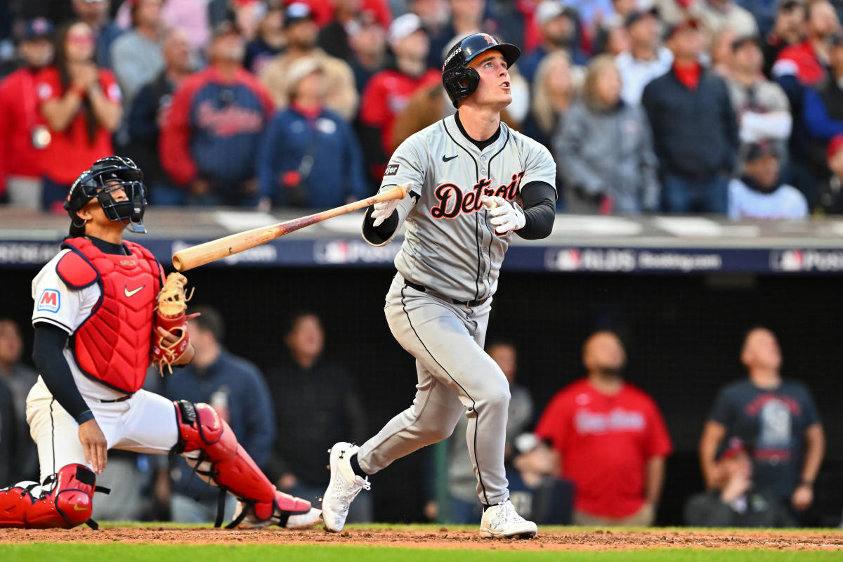 2024 MLB Playoffs: Kerry Carpenter’s 9th-inning home run off Emmanuel Clase leads Tigers to victory in ALDS Game 2