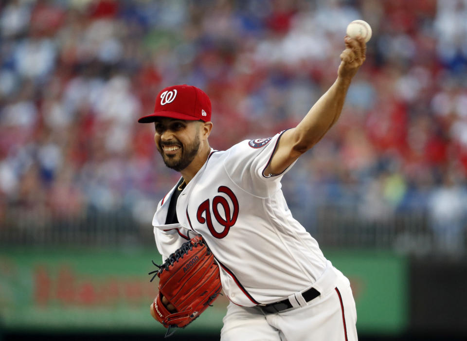 Washington Nationals starting pitcher Gio Gonzalez throws during the first inning of Game 2 of baseball’s National League Division Series against the Chicago Cubs, at Nationals Park, Saturday, Oct. 7, 2017, in Washington. (AP Photo/Alex Brandon)