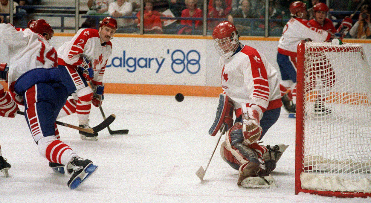 Sean Burke’s introduction to the Olympics came on home soil in Calgary back in 1988. (CP PHOTO/ COC/ S.Grant)