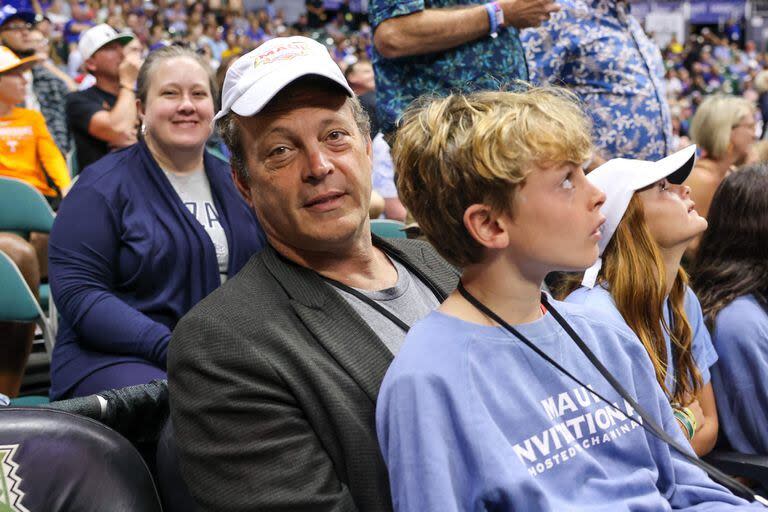  Vince Vaughn y su hijo Vernon