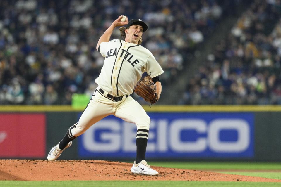 Seattle Mariners starting pitcher Logan Gilbert throws against the Chicago White Sox during the second inning of a baseball game, Saturday, June 17, 2023, in Seattle. (AP Photo/Caean Couto)