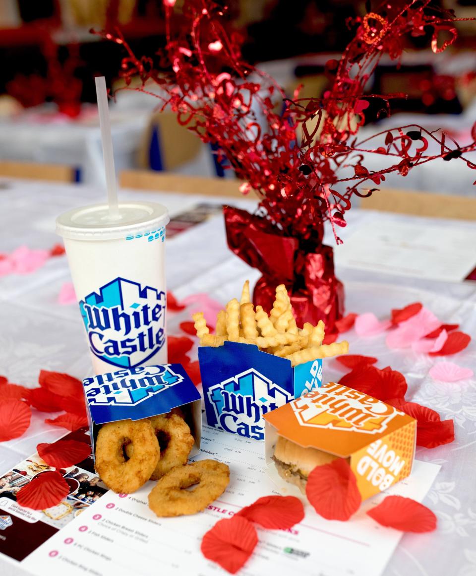 On Valentine’s Day, White Castle locations will again transform their dining rooms into fine dining establishments from 4 to 9 p.m.