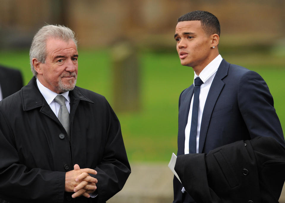 Former England manager Terry Venables (L) and Tottenham Hotspur footballer Jermaine Jenas leave a Thanksgiving Service to remember the life of former England football manager Sir Bobby Robson, at Durham Cathedral in Durham, north-east England on September 21, 2009. Robson died in July, aged 76, after a long battle with cancer. During a lengthy career in club management either side of his time as England boss he had spells at Newcastle United, Fulham, Ipswich, PSV Eindhoven, Sporting Lisbon, Porto and Barcelona. AFP PHOTO/PAUL ELLIS (Photo credit should read PAUL ELLIS/AFP via Getty Images)