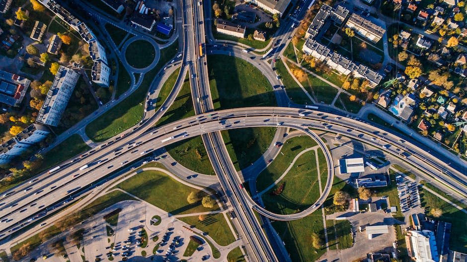 Foto Aérea De Edificios Y Carreteras