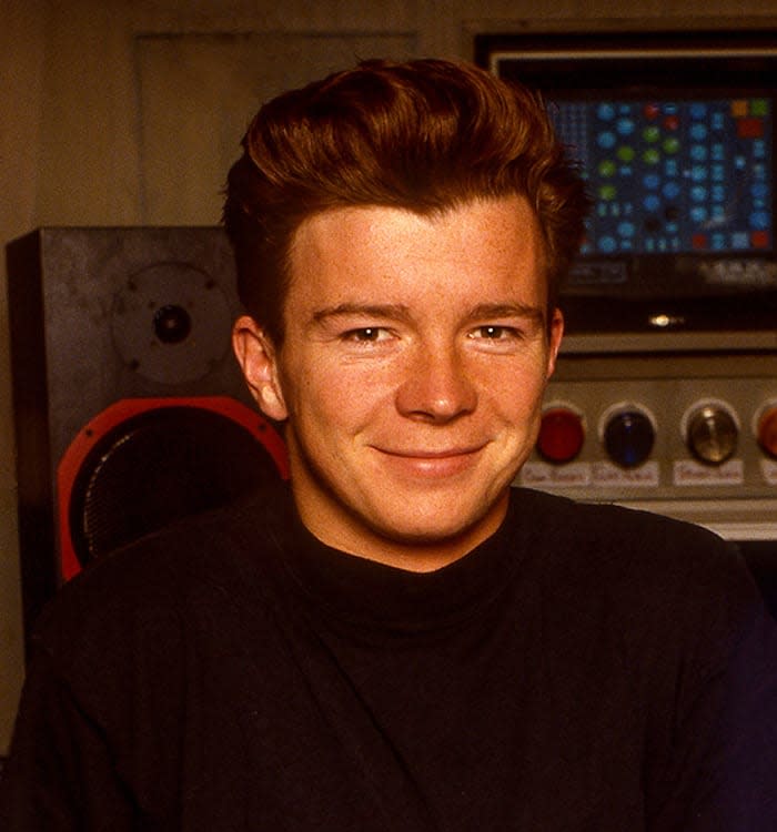 Rick Astley en la década de los 80