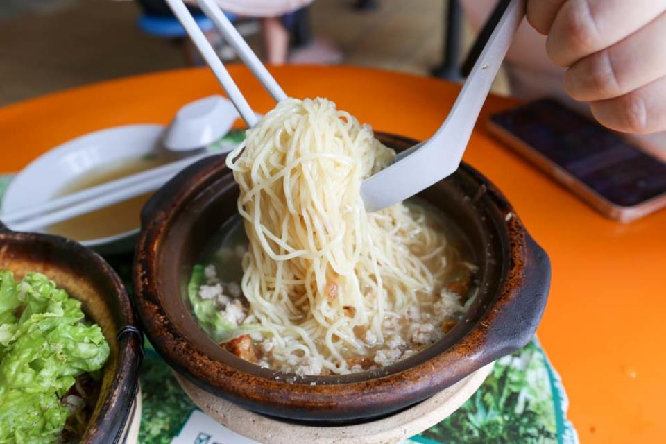 Ah Gong Minced Pork Noodle - noodles