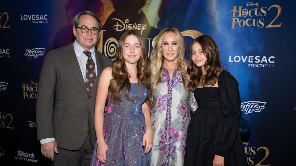 hocus pocus 2 premiere arrivals