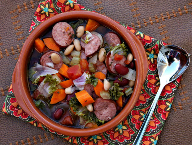 <p><a href="https://www.recipegirl.com/slow-cooker-tuscan-sausage-and-bean-soup/" rel="nofollow noopener" target="_blank" data-ylk="slk:Recipe Girl;elm:context_link;itc:0;sec:content-canvas" class="link ">Recipe Girl</a></p>